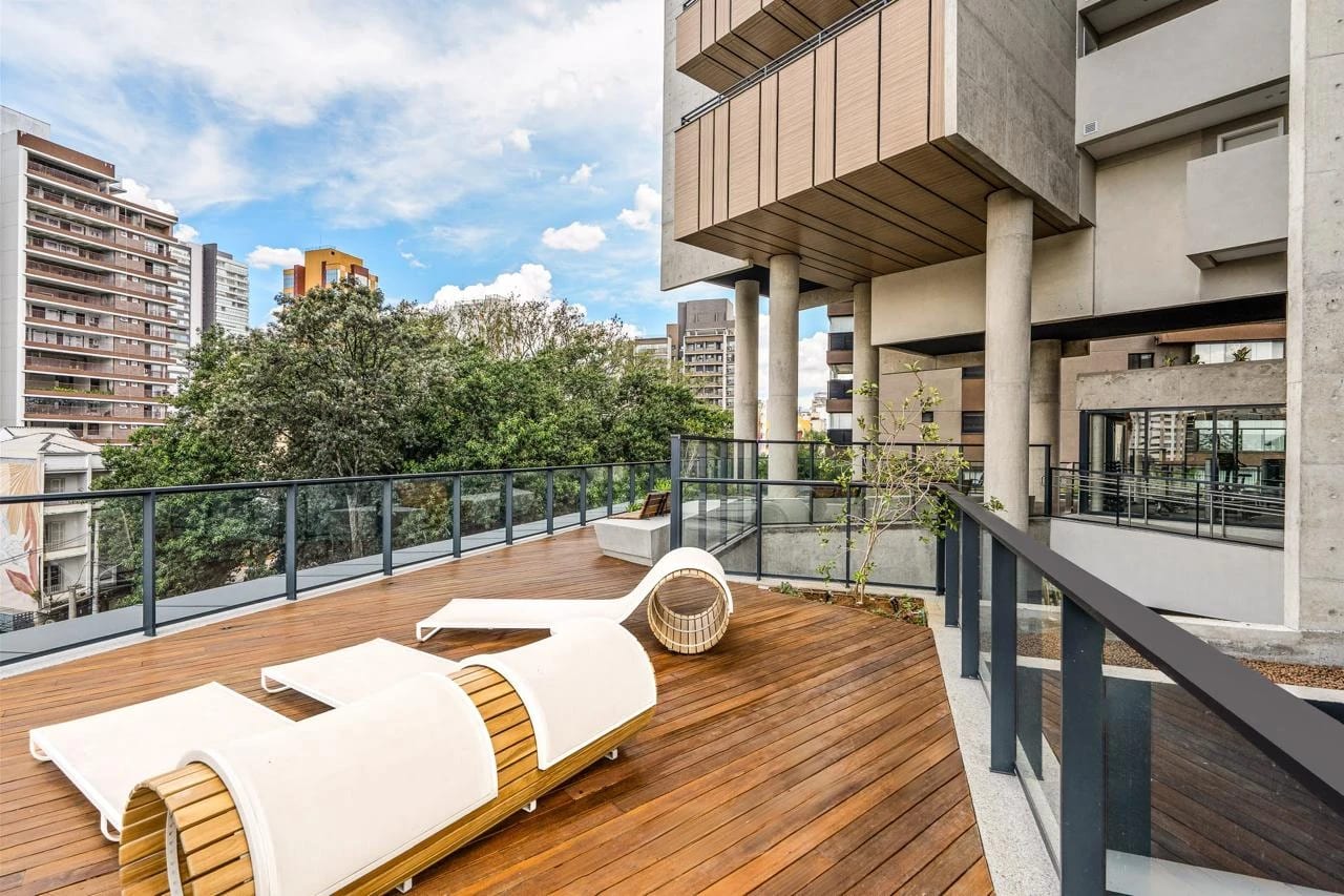 Pinheiros Studio 24m² - A passos da Estação Faria Lima